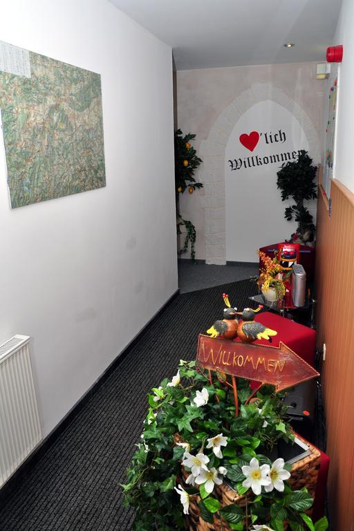 Hotel Am Hohen Schwarm Saalfeld Saale Luaran gambar